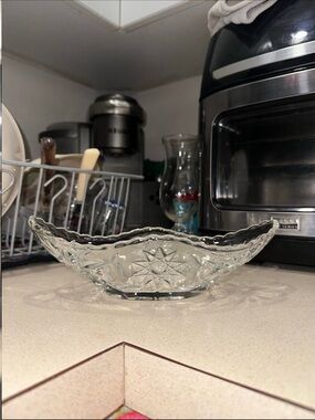 Vintage Crystal Glass Bowl Dish Sunflower Star Sun Design